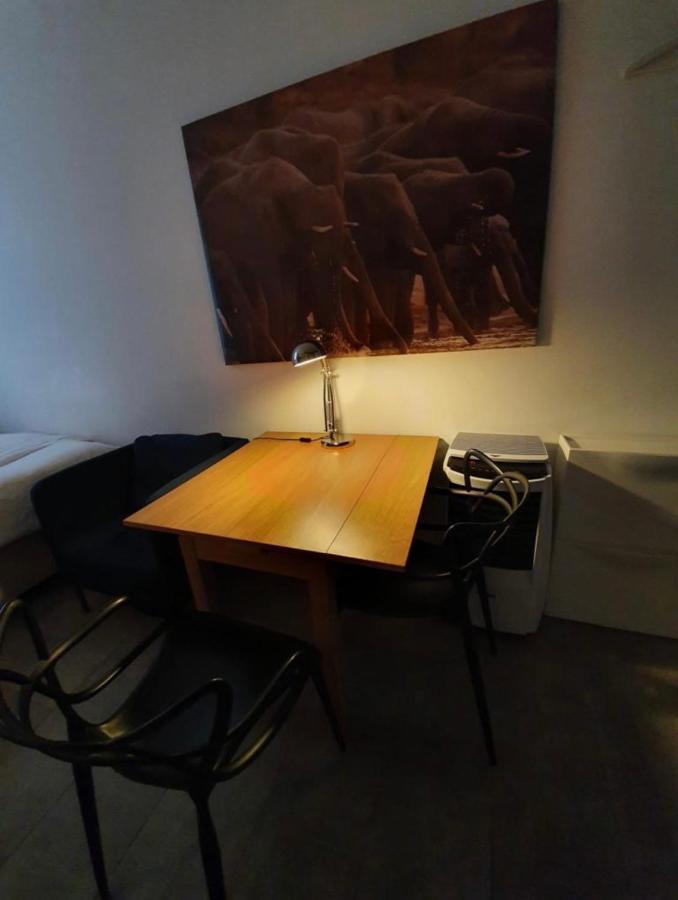 Modern Studio With Mezzanine Le Mont-Sur-Lausanne Εξωτερικό φωτογραφία