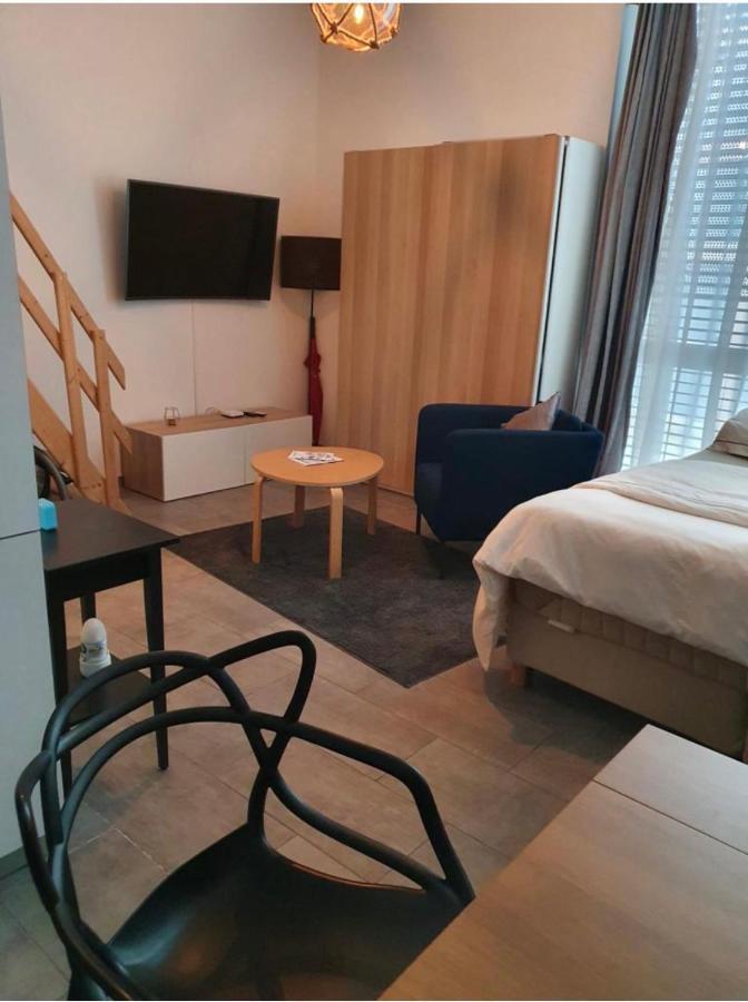 Modern Studio With Mezzanine Le Mont-Sur-Lausanne Εξωτερικό φωτογραφία